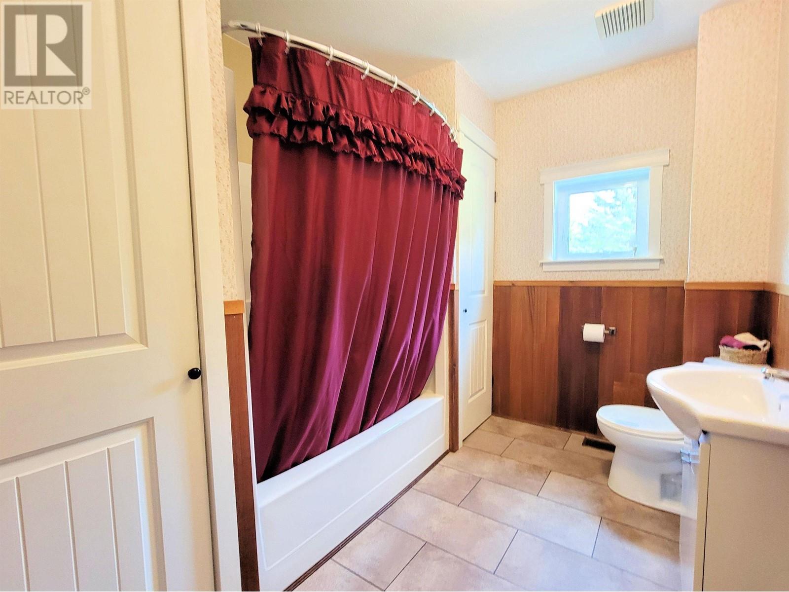 16685 Chief Lake Road, Prince George, British Columbia  V2K 5K3 - Photo 13 - R2985052