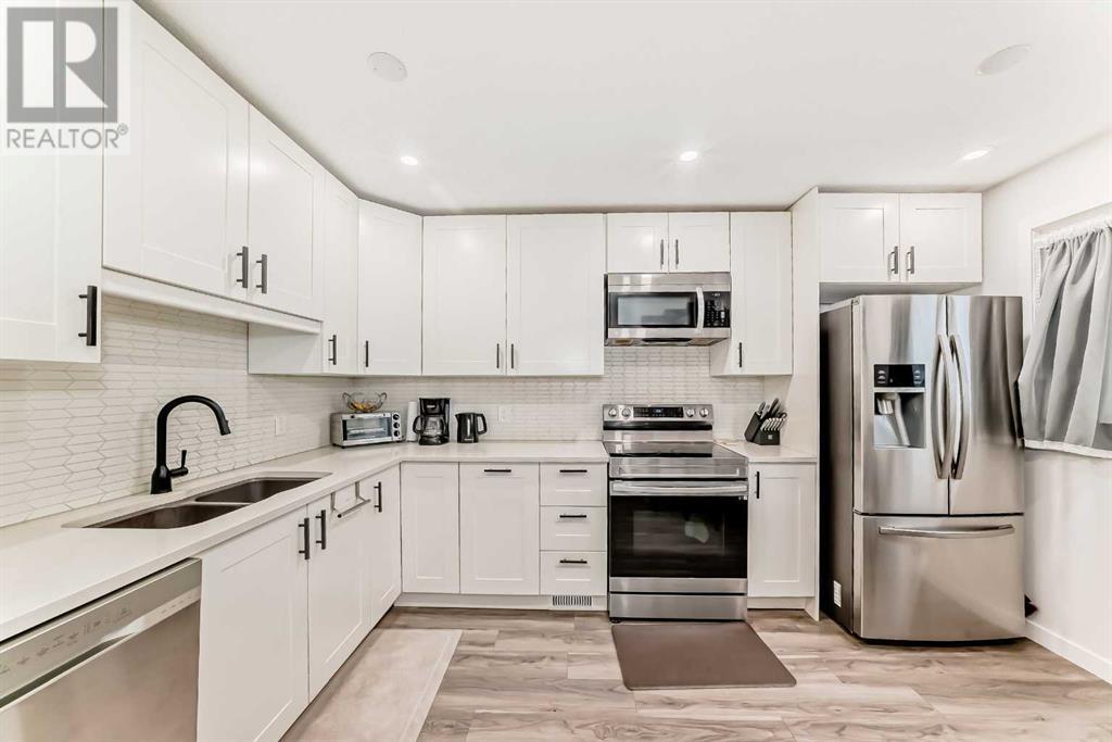 Property at 6223 Penedo Way SE image 2