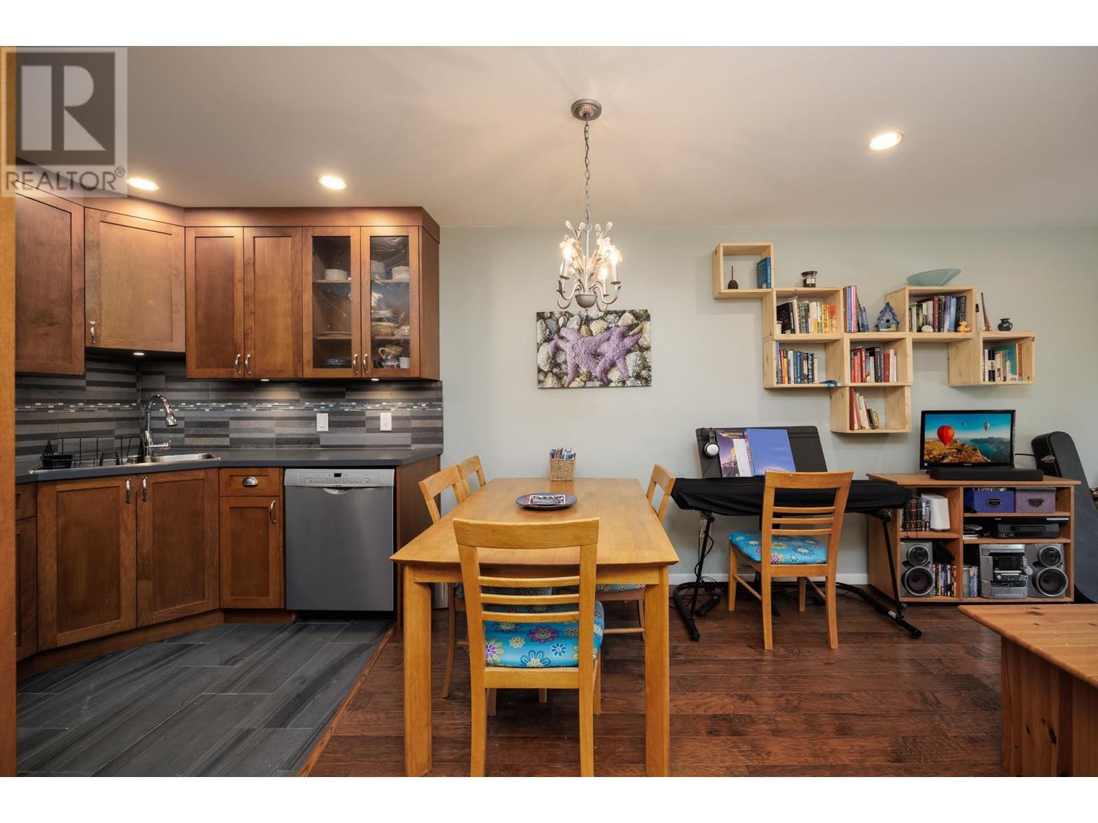 303 2033 W 7th Avenue, Vancouver, British Columbia  V6J 1T3 - Photo 8 - R3006077