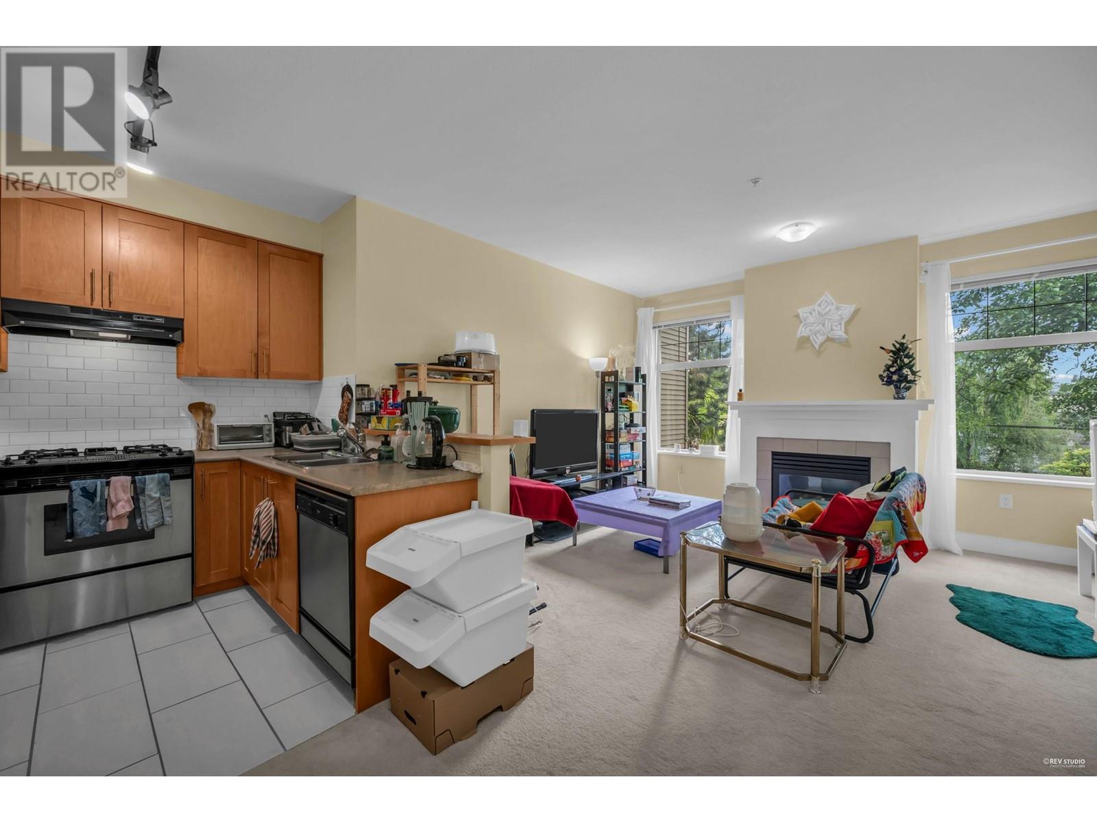 307 2083 W 33 Avenue, Vancouver, British Columbia  V6M 4M6 - Photo 2 - R3011769