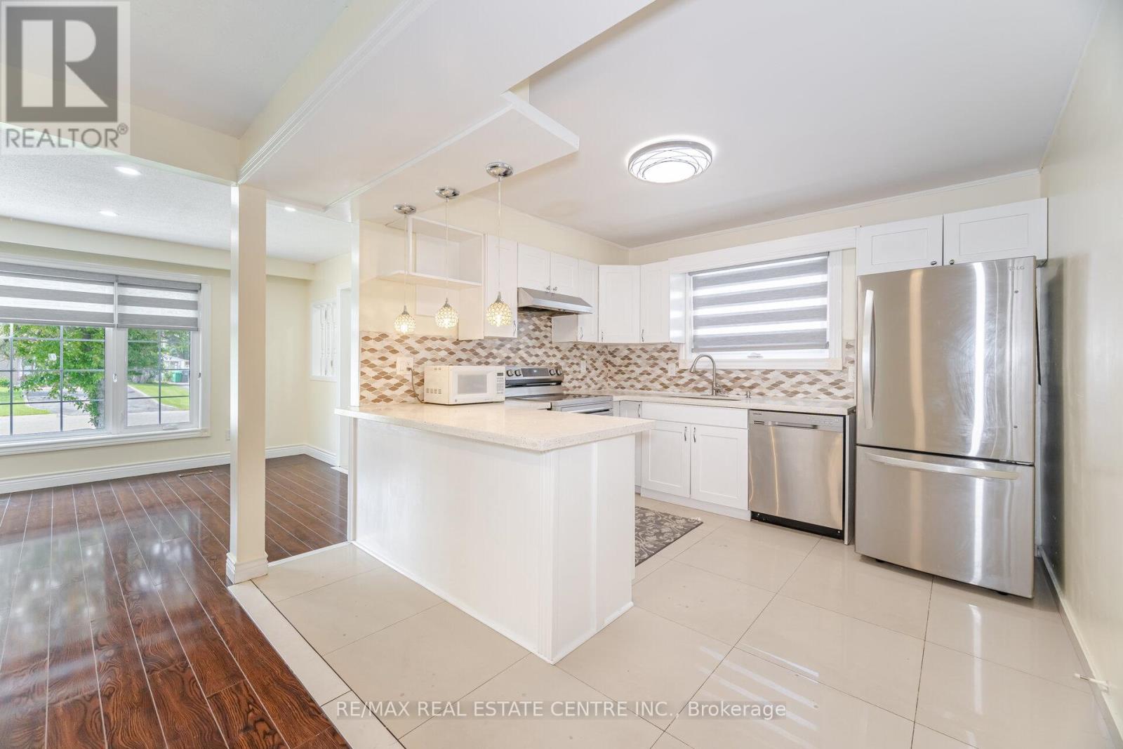 96 Fallingdale Crescent, Brampton (Southgate), Ontario  L6T 3J6 - Photo 16 - W12198624