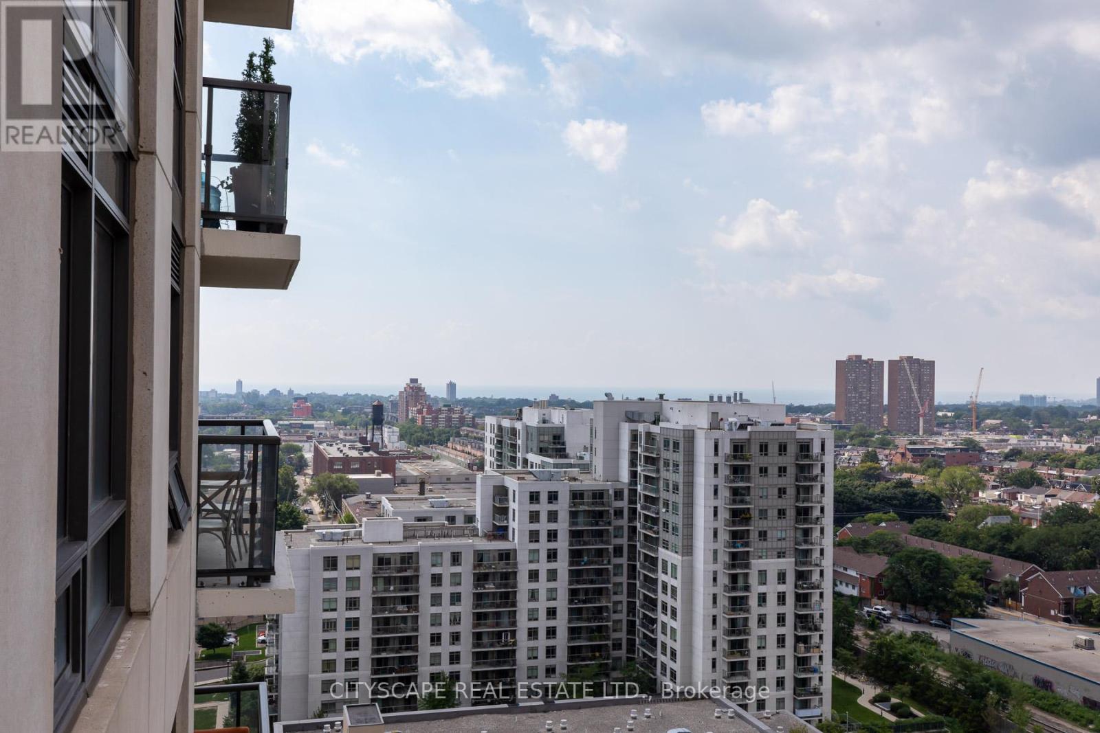 1808 - 1410 Dupont Street, Toronto, Ontario  M6H 0B6 - Photo 11 - W12198661