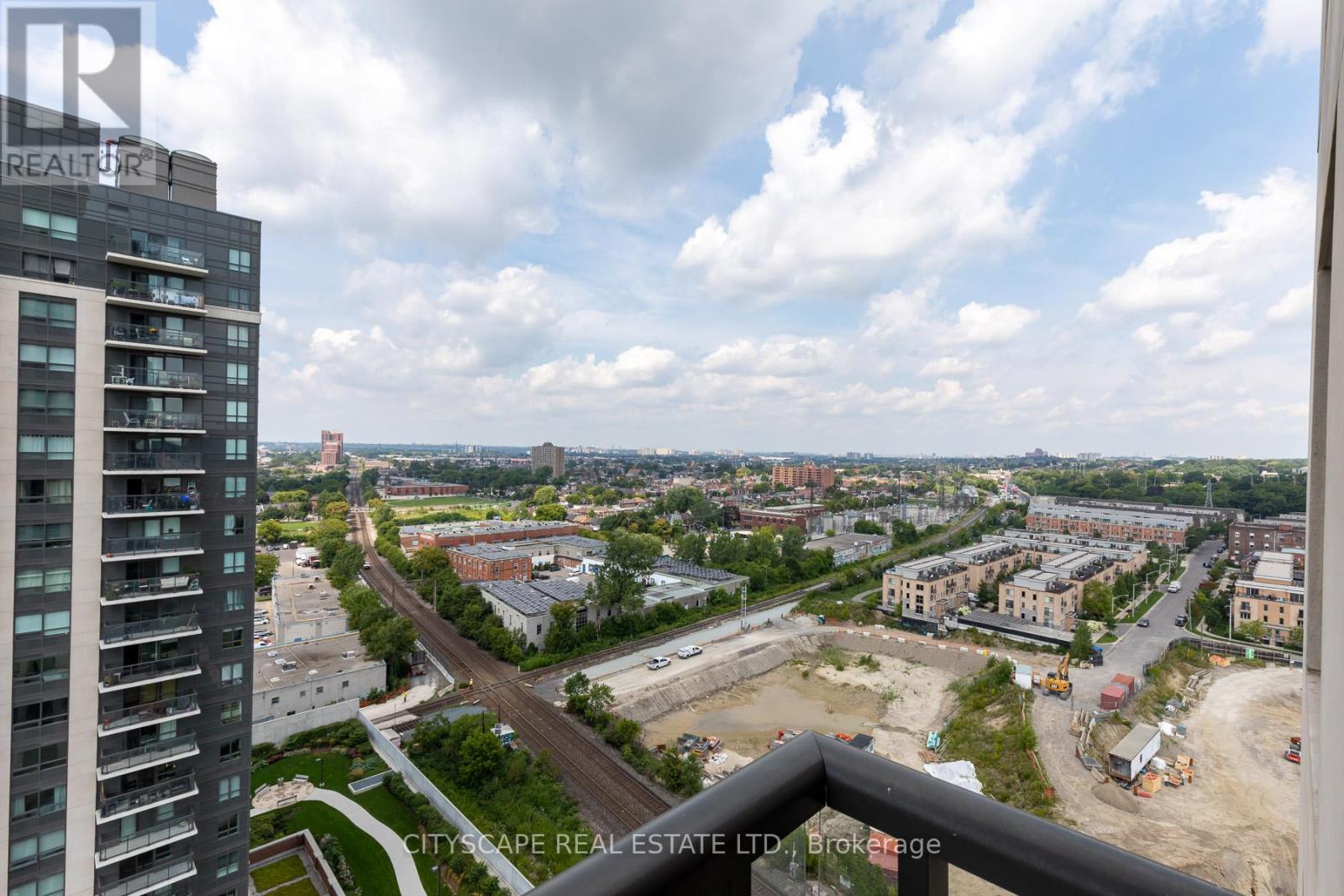 1808 - 1410 Dupont Street, Toronto, Ontario  M6H 0B6 - Photo 12 - W12198661