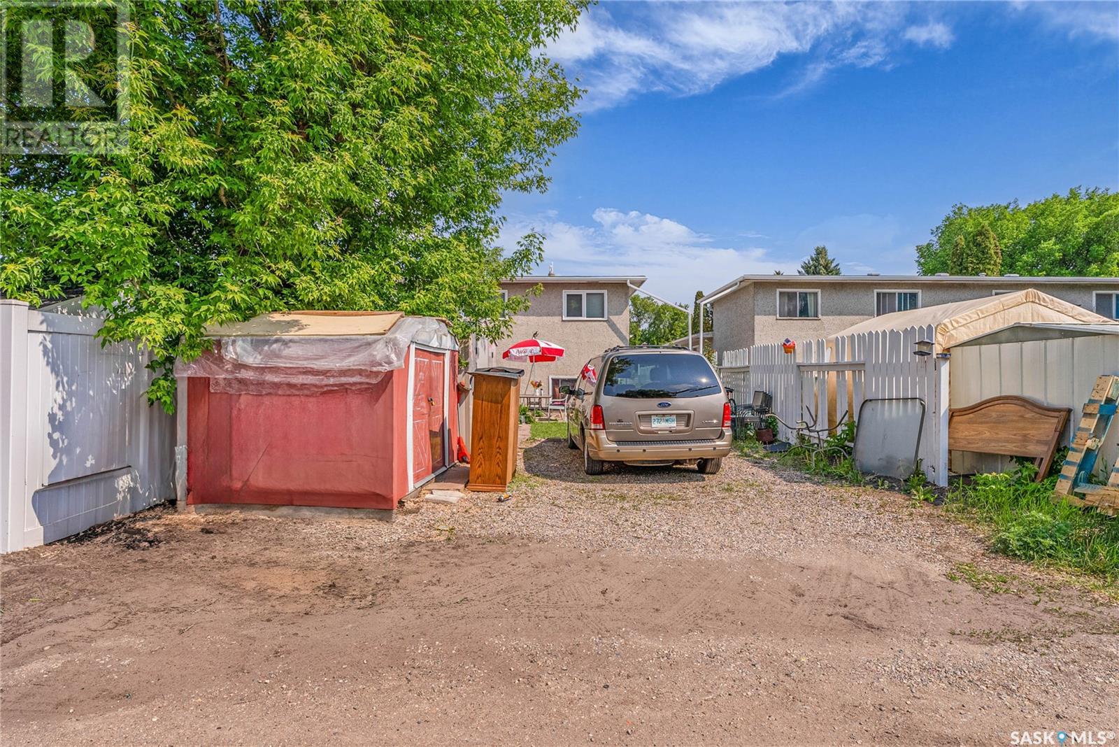 2908 Eastview, Saskatoon, Saskatchewan  S7J 3H9 - Photo 42 - SK008433