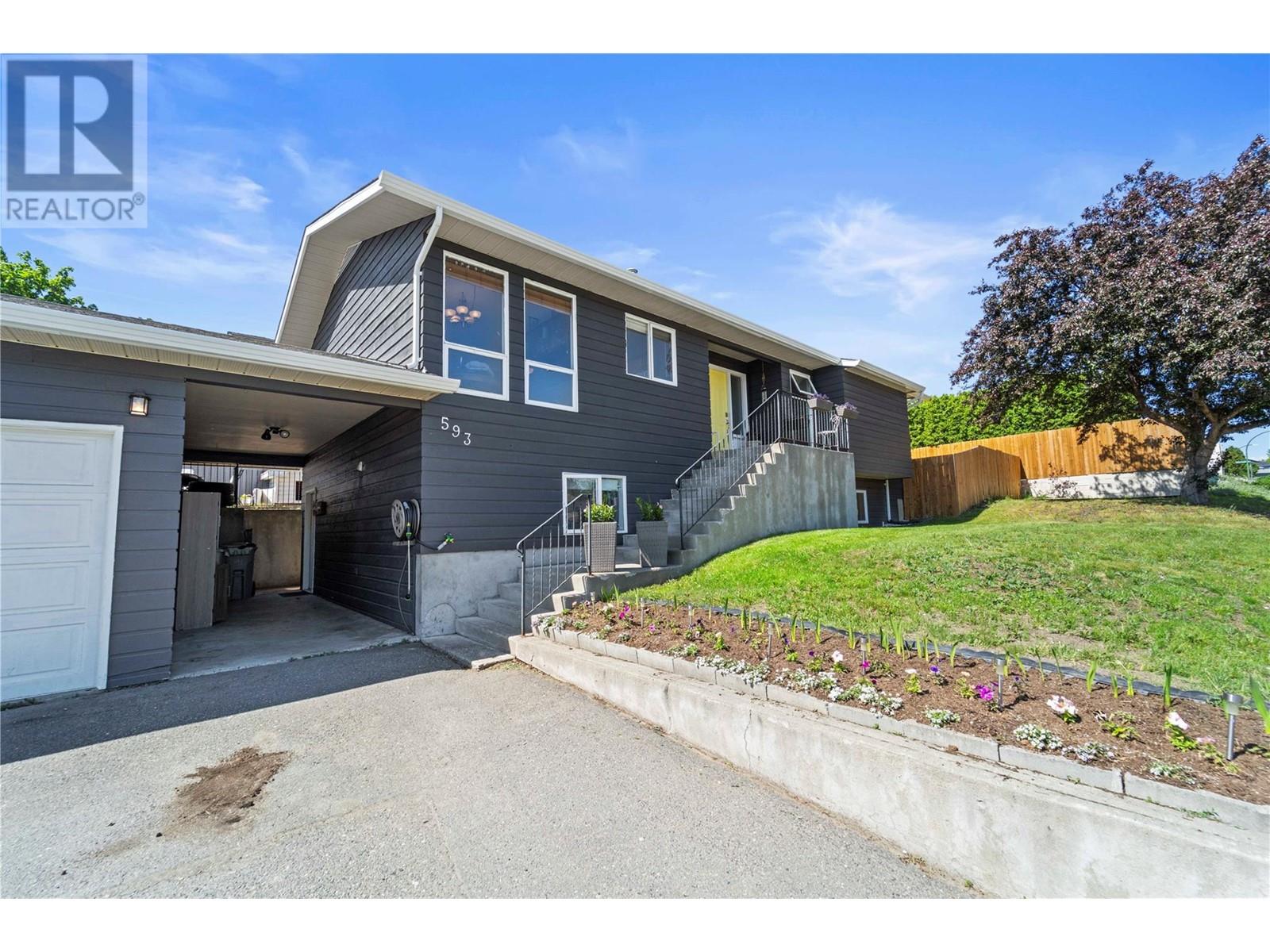 593 Braemar Drive, Kamloops, British Columbia  V1S 1H6 - Photo 2 - 10350697