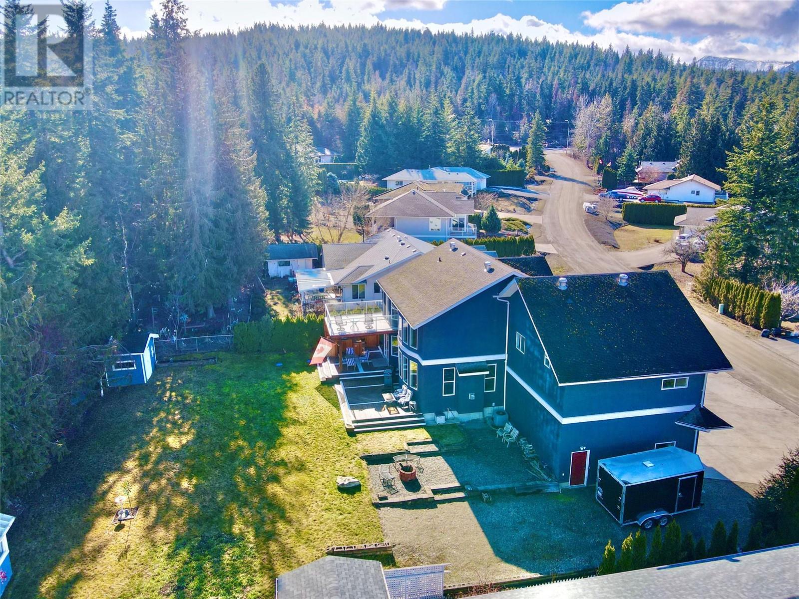 2874 Hilltop Road, Blind Bay, British Columbia  V0E 1H1 - Photo 4 - 10350887