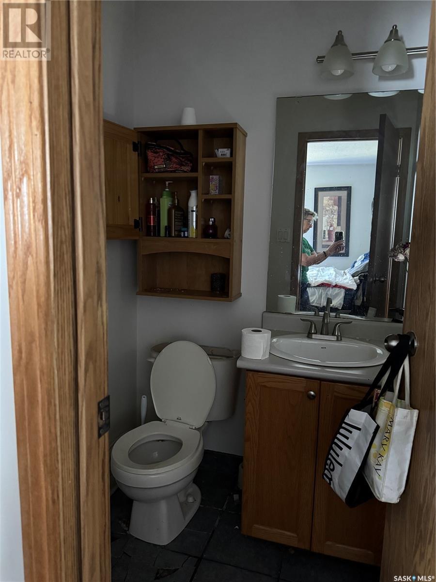 452 Adams Crescent, Prince Albert, Saskatchewan  S6V 7K6 - Photo 6 - SK008440