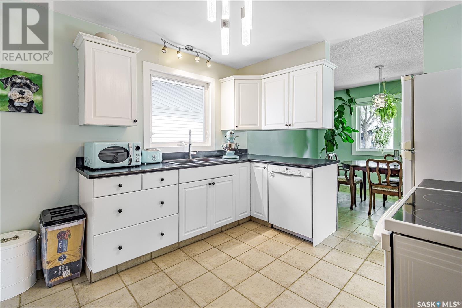 4026 Montague Street, Regina, Saskatchewan  S4S 3J9 - Photo 8 - SK008332