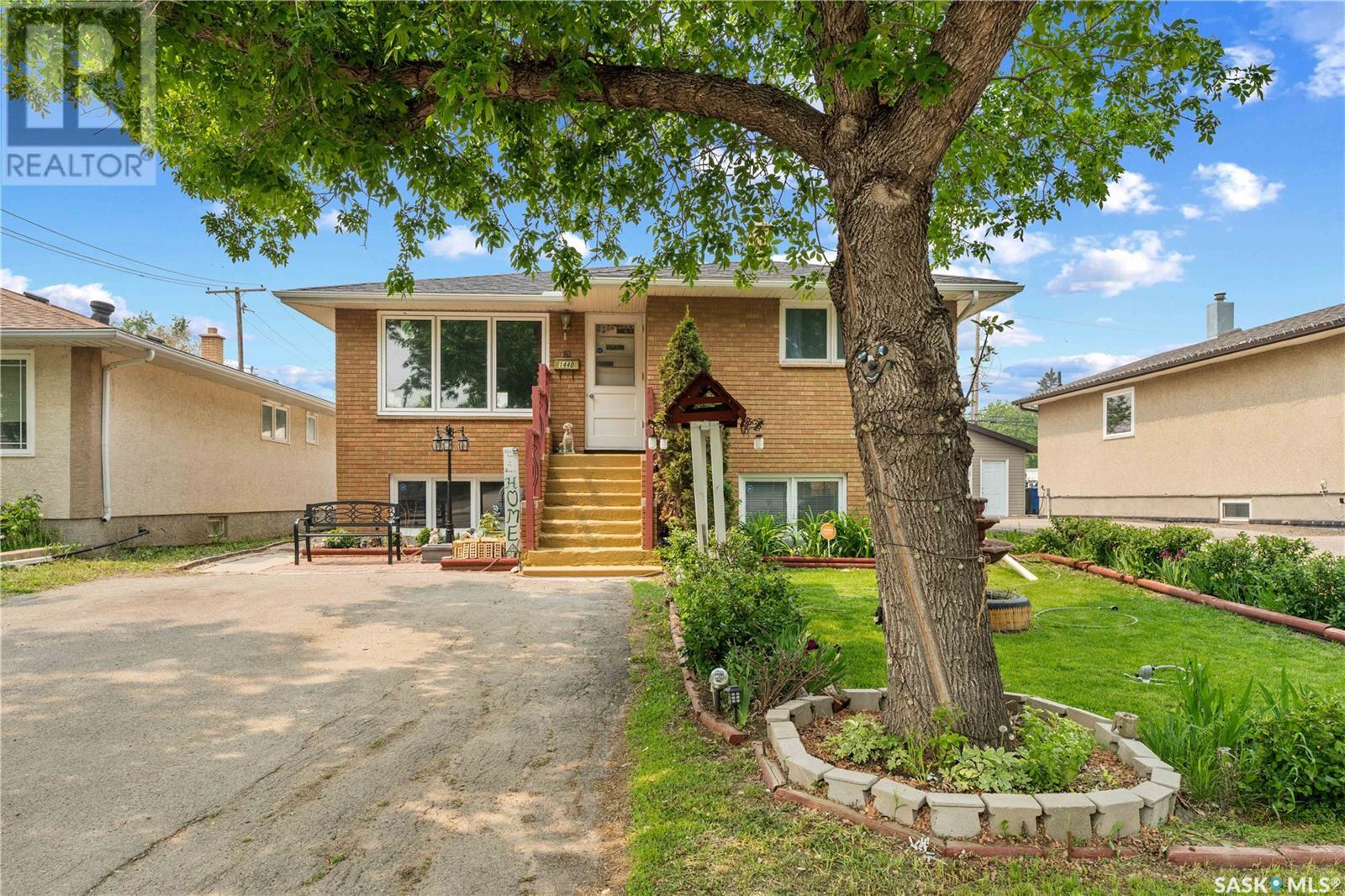 Property at 1440 Rupert STREET image 2