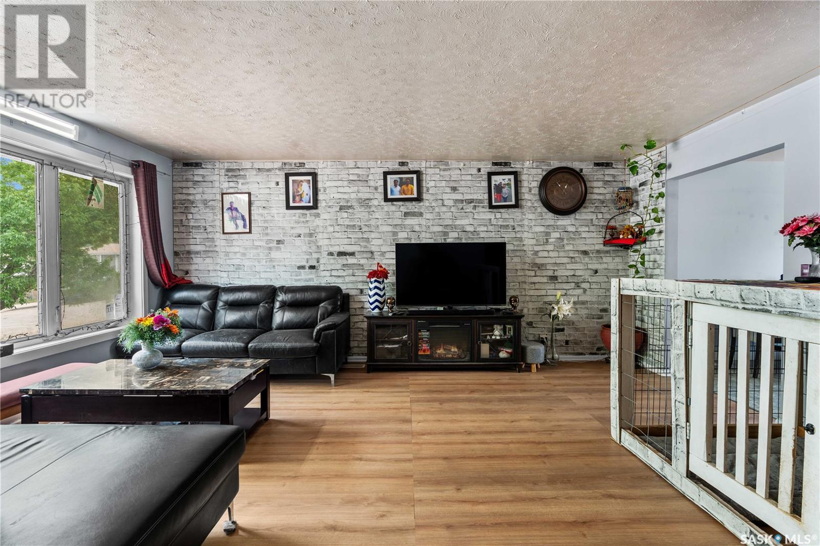Property at 1440 Rupert STREET image 3