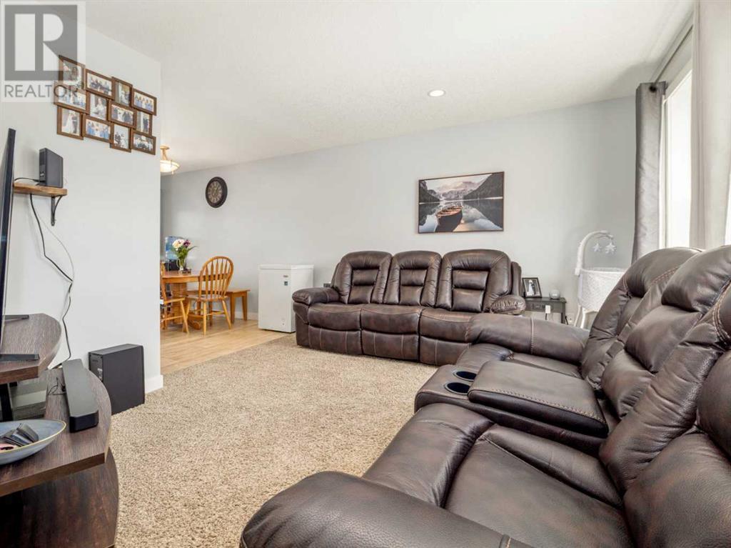 5609 43 Street #a, Taber, Alberta  T1G 0A8 - Photo 5 - A2225741