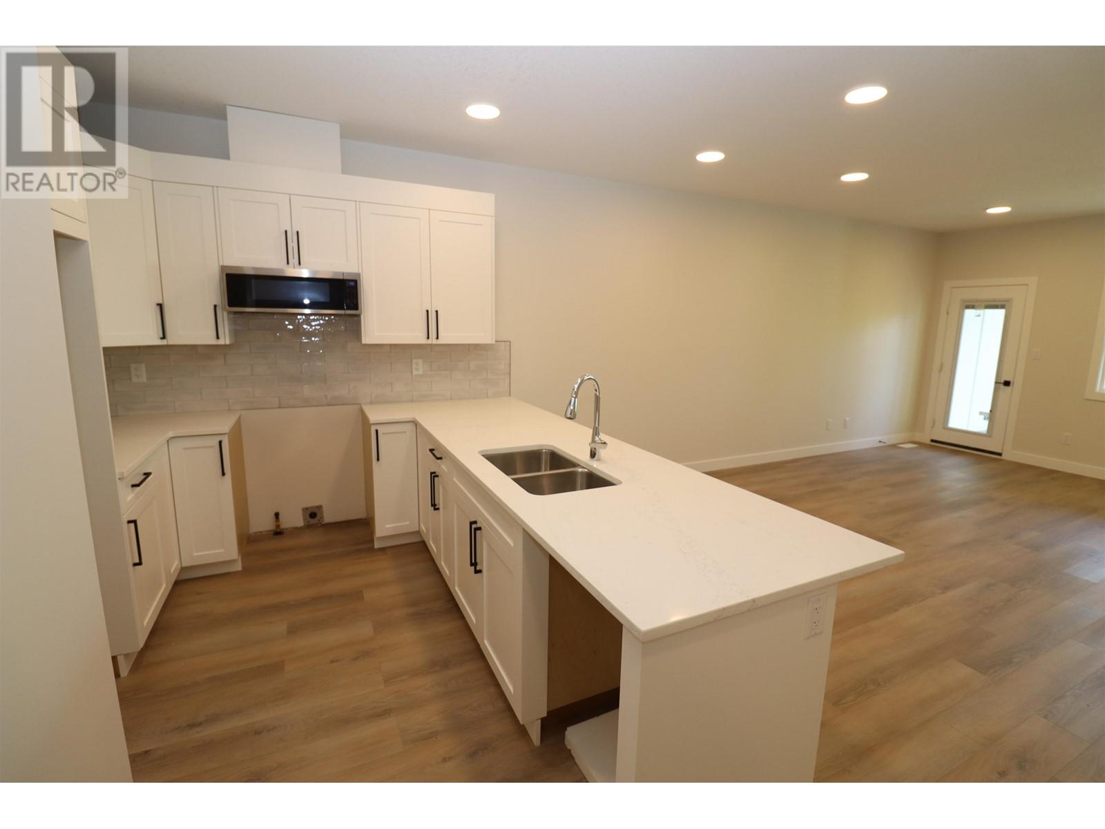 Property at 2718 SANDERSON ROAD image 4