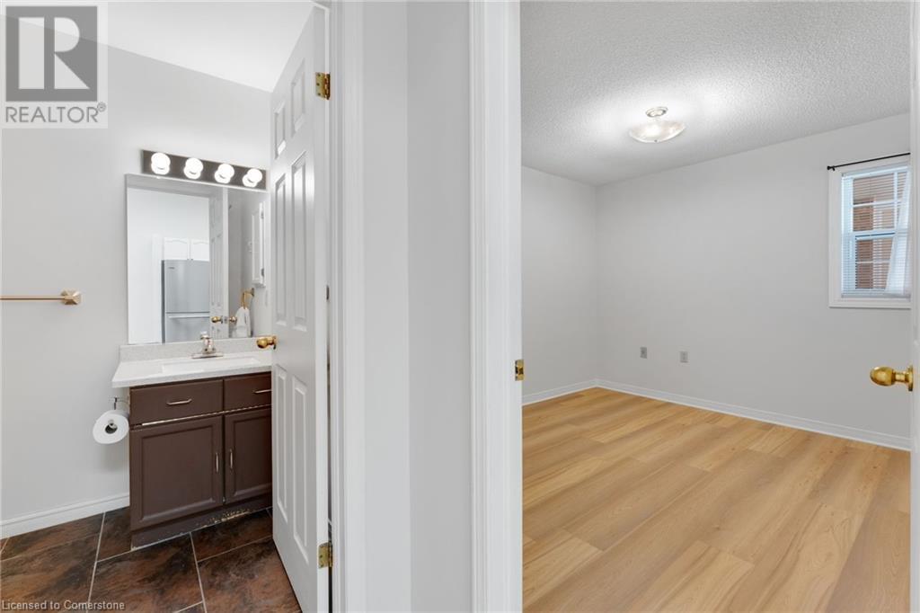 4107 Cherry Blossom Lane, Vineland, Ontario  L0R 2C0 - Photo 26 - 40733471