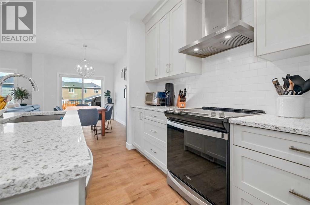 Property at 132 Emberside Place image 5