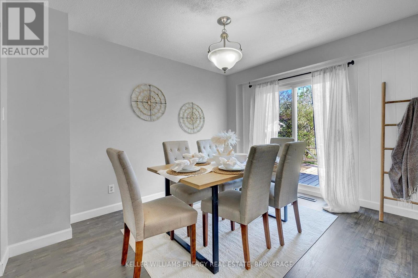 54 Alonna Street, Clarington, Ontario  L1C 3P8 - Photo 9 - E12199101