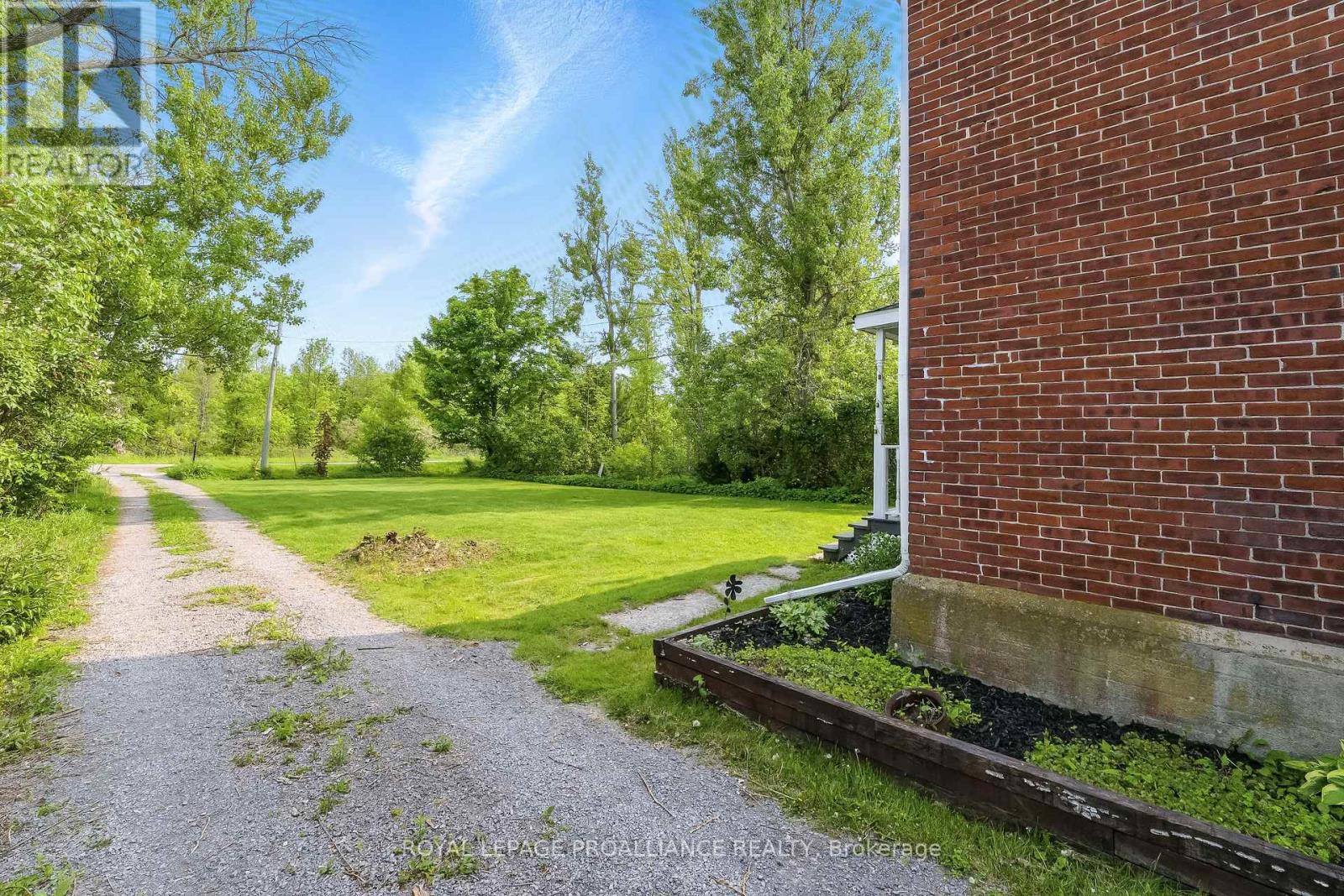 34 Station Road, Stirling-Rawdon, Ontario  K0K 2M0 - Photo 8 - X12199095