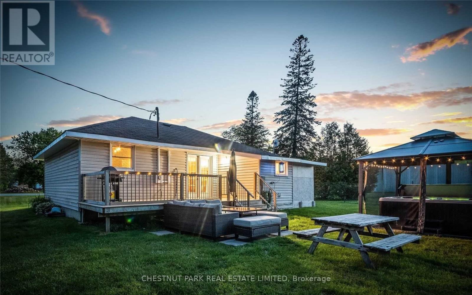 1805 County Road 10, Prince Edward County, Ontario  K0K 1P0 - Photo 23 - X12199125