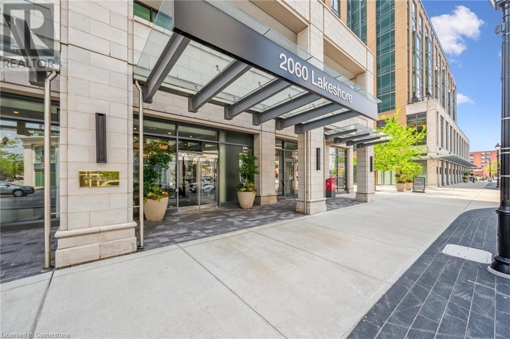 2060 Lakeshore Road Unit# 1702, Burlington, Ontario  L7R 0G2 - Photo 1 - 40737595