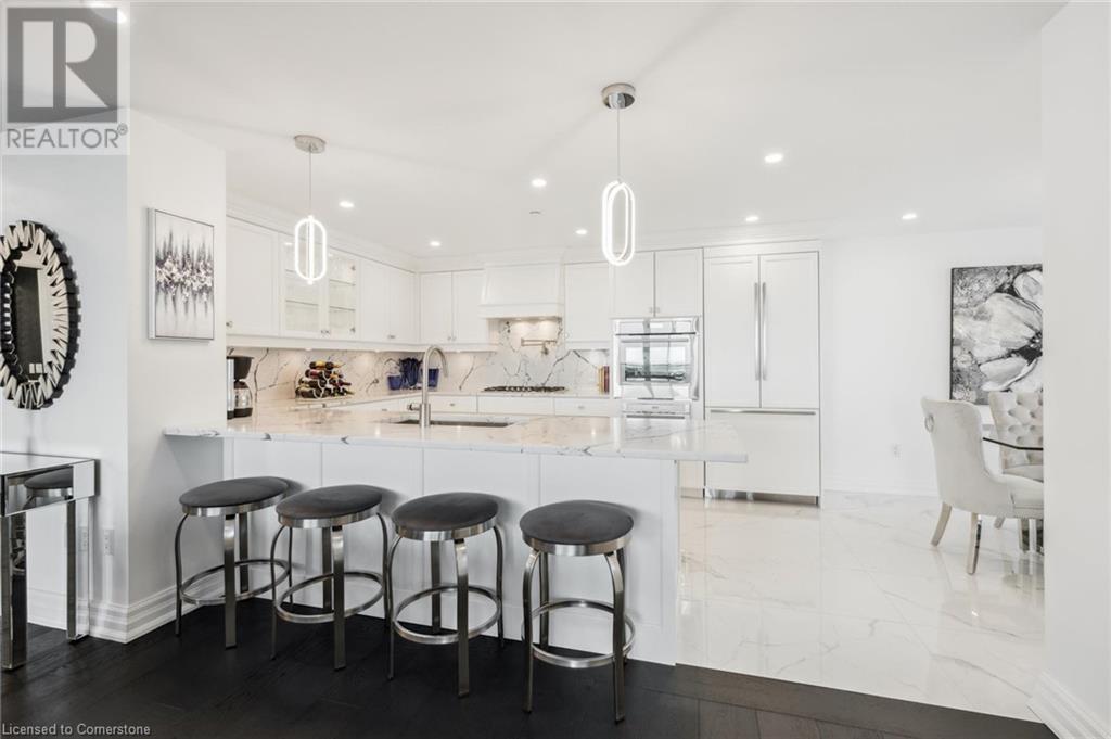 2060 Lakeshore Road Unit# 1702, Burlington, Ontario  L7R 0G2 - Photo 8 - 40737595