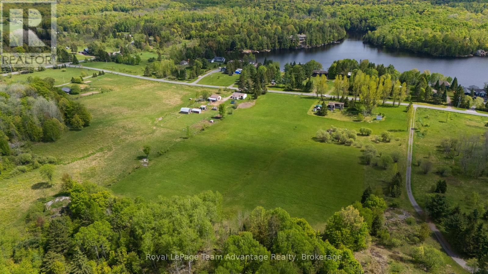 13 Lakeside Drive, Mckellar, Ontario  P2A 0B4 - Photo 11 - X12028038
