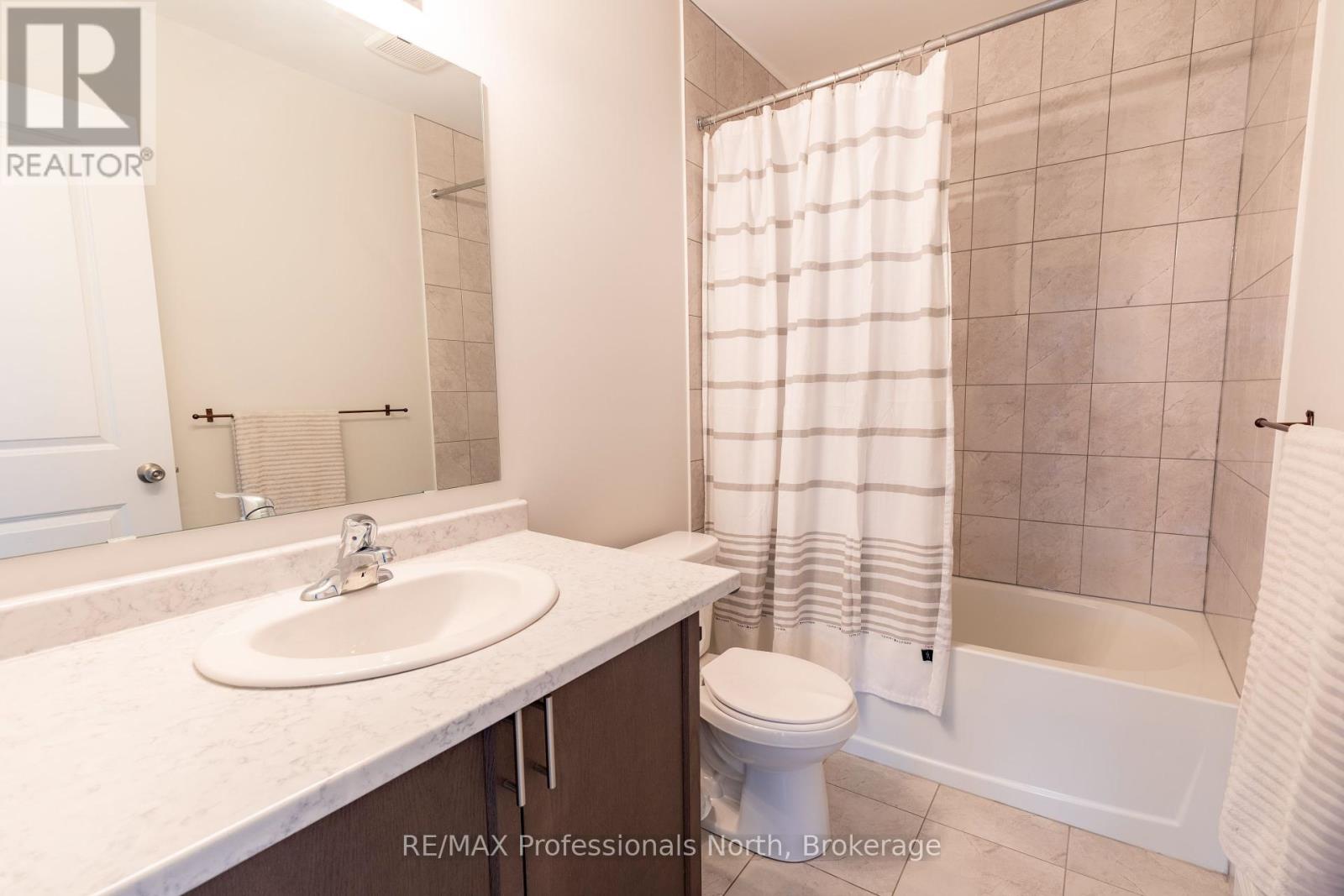 40 Nicole Park Court, Bracebridge, Ontario  P1L 0C8 - Photo 13 - X12058041