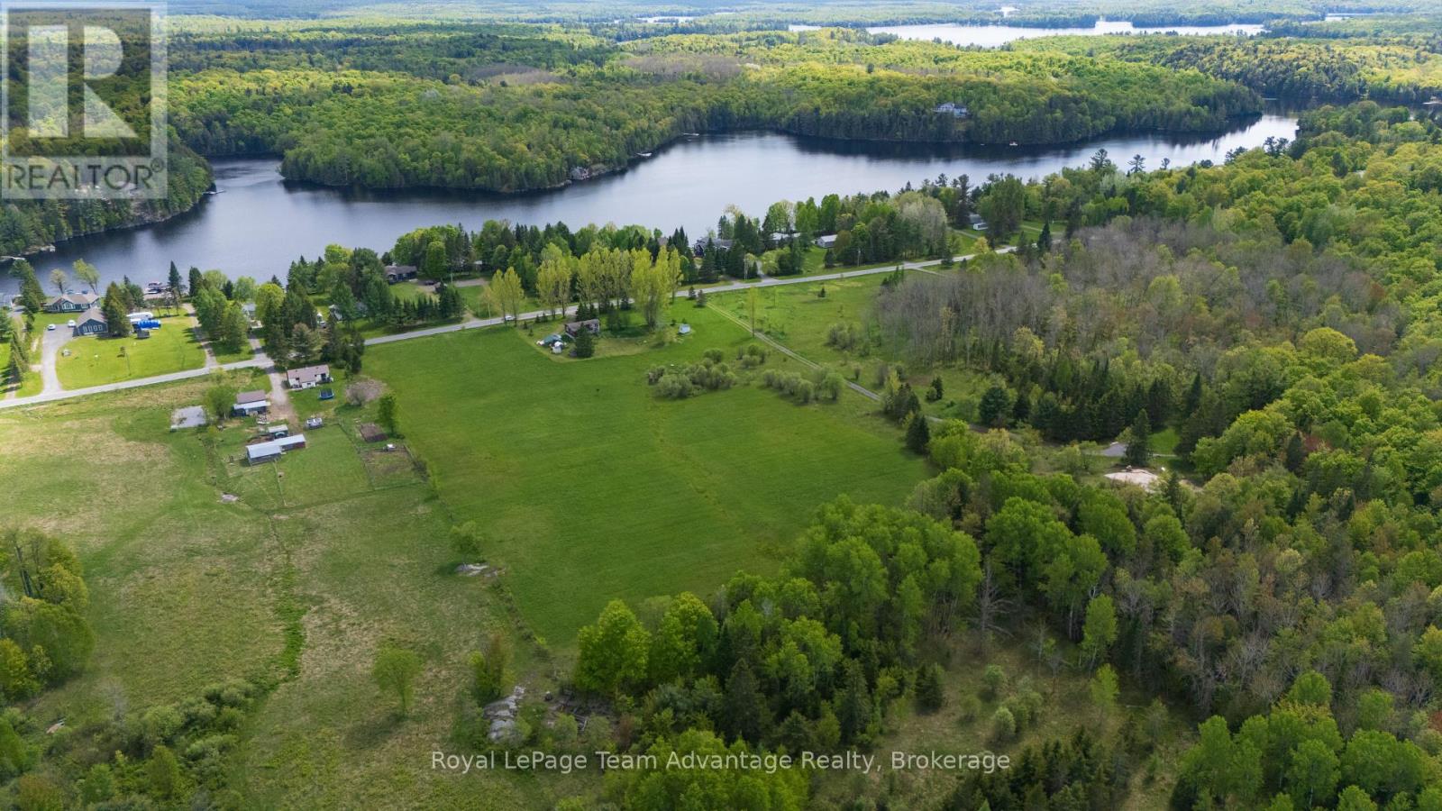 13 Lakeside Drive, Mckellar, Ontario  P2A 0B4 - Photo 8 - X12028038