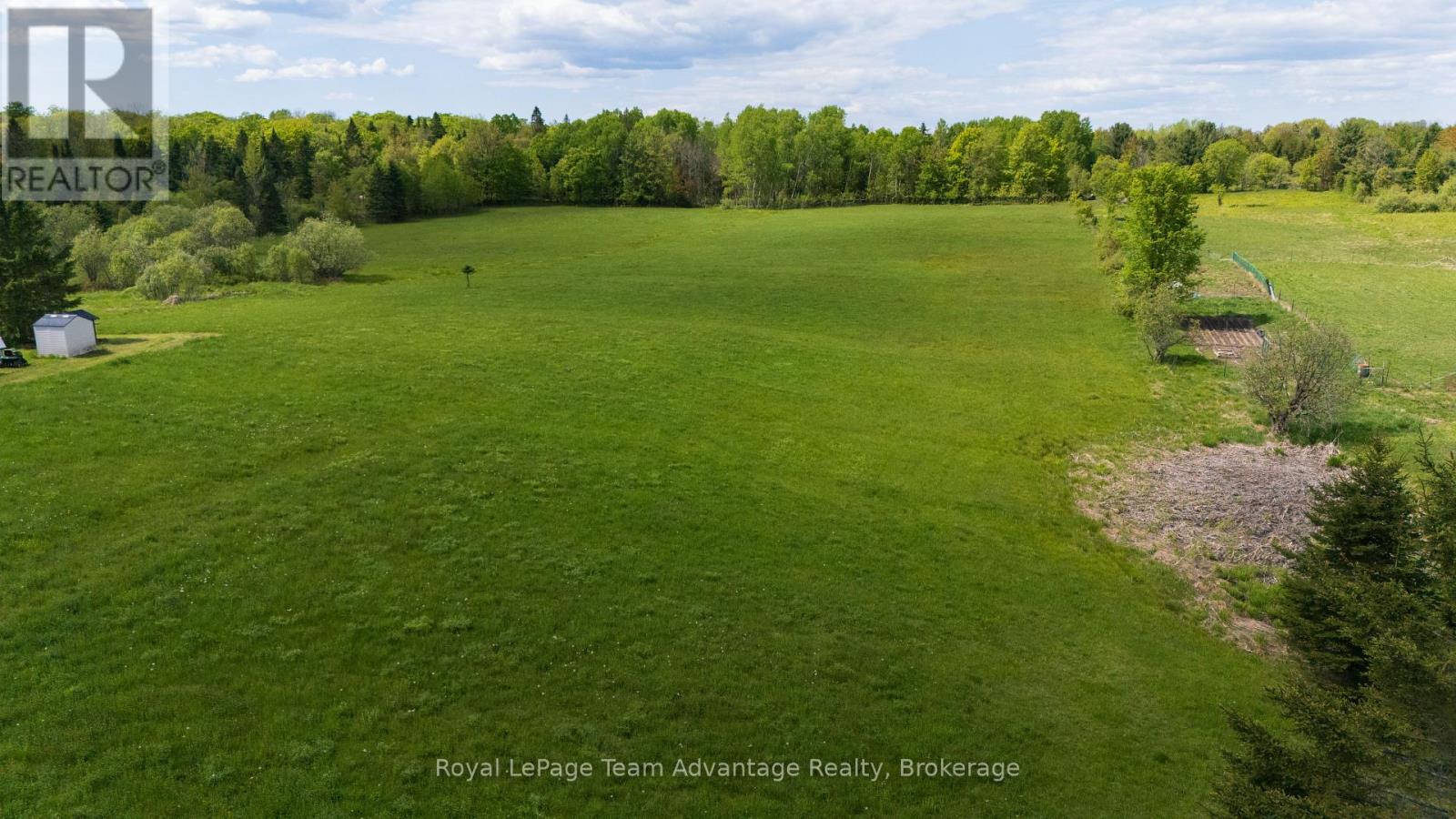 13 Lakeside Drive, Mckellar, Ontario  P2A 0B4 - Photo 9 - X12028038