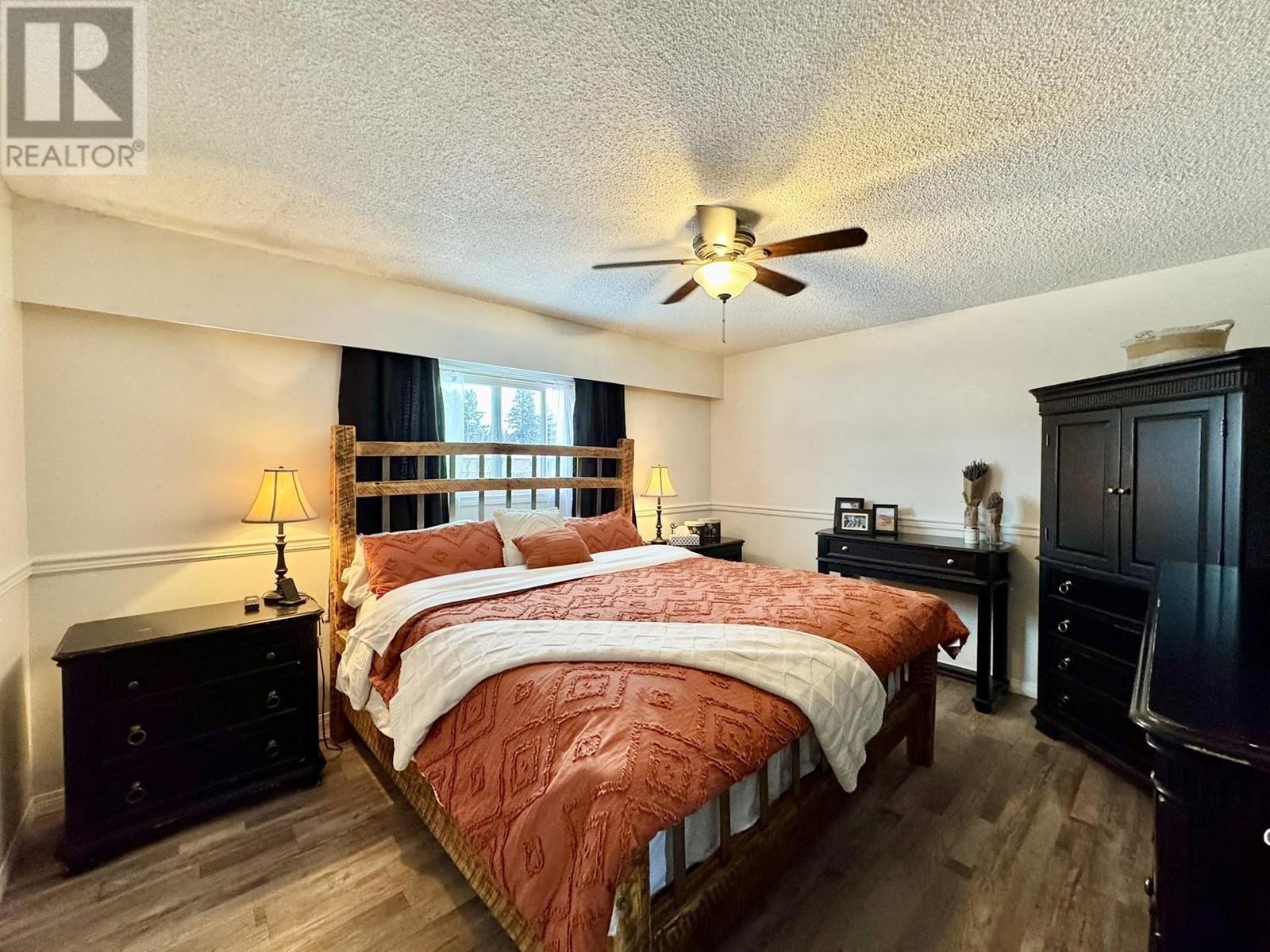 253 N Birch Avenue, 100 Mile House, British Columbia  V0K 2E0 - Photo 21 - R3011825