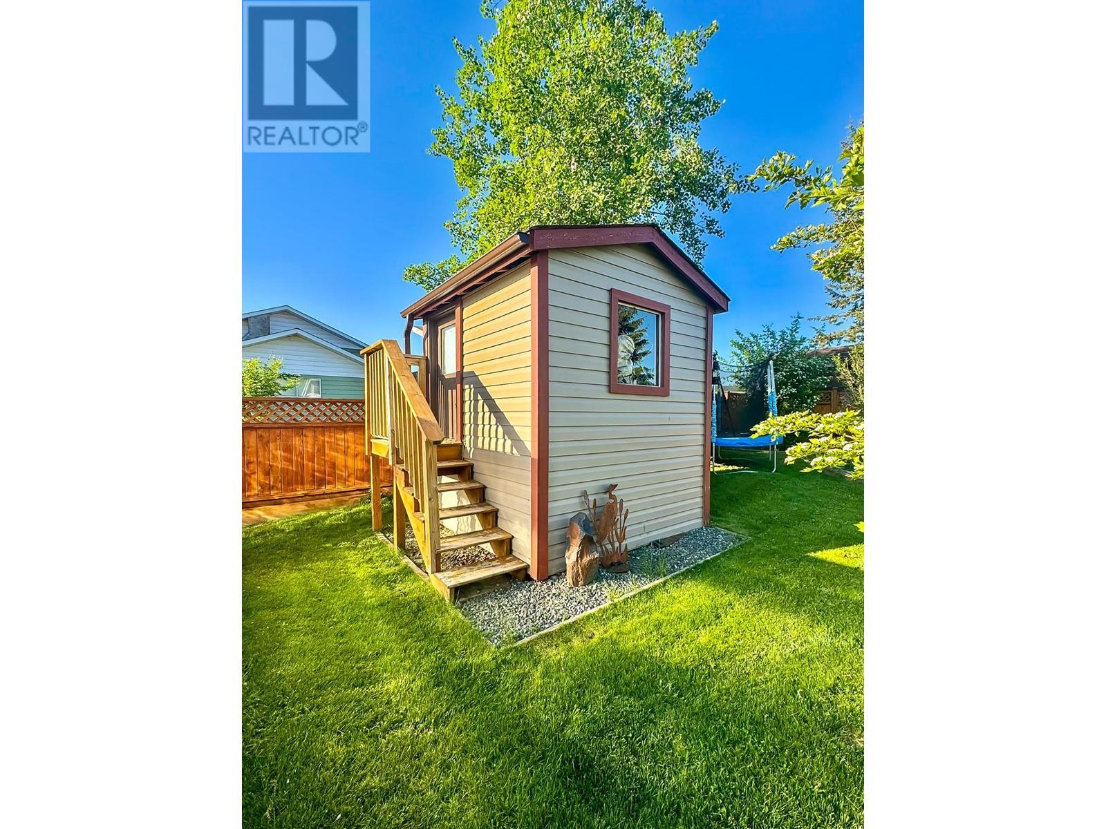 253 N Birch Avenue, 100 Mile House, British Columbia  V0K 2E0 - Photo 38 - R3011825
