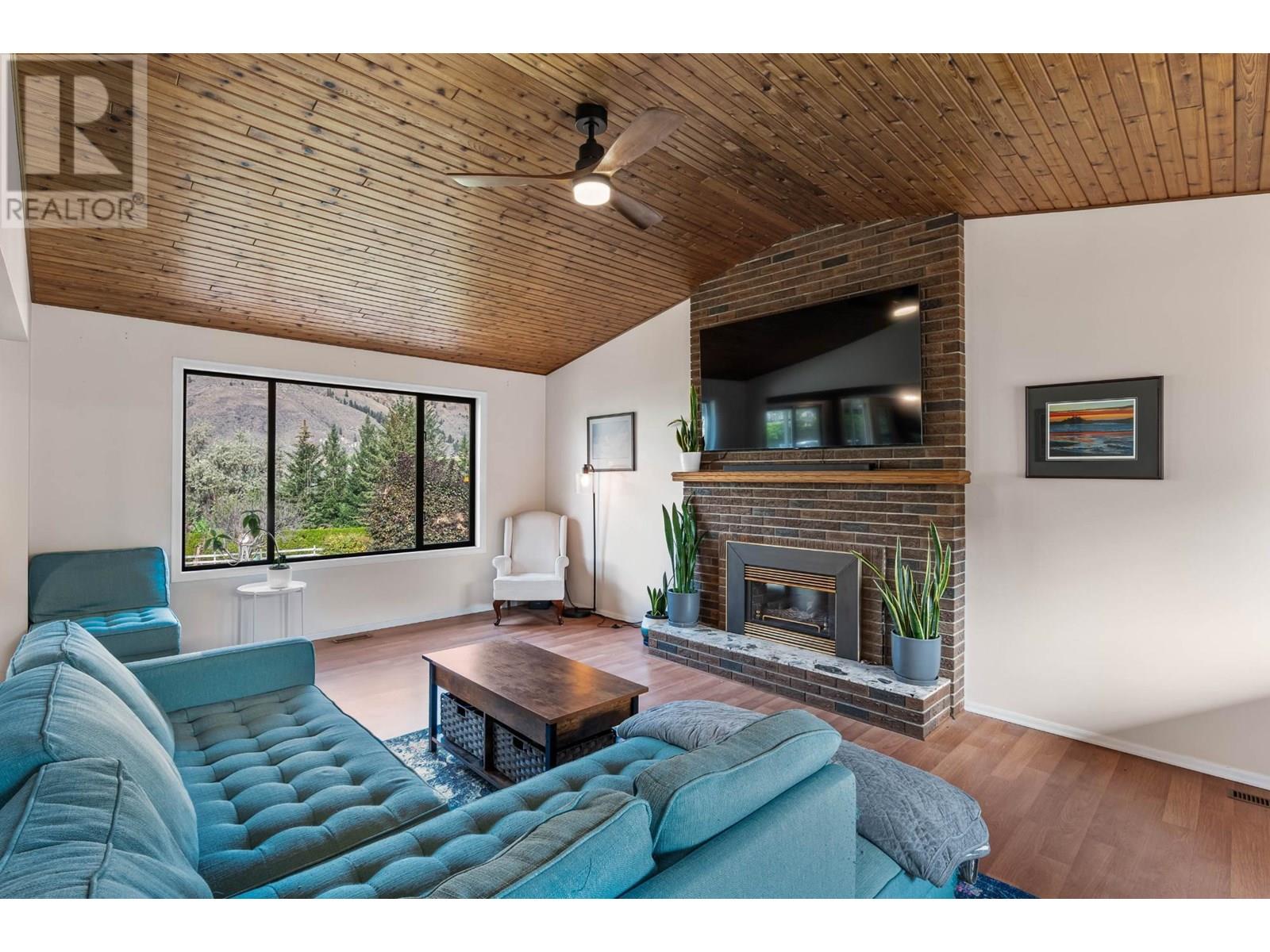 Property at 509 DURANGO Drive image 1
