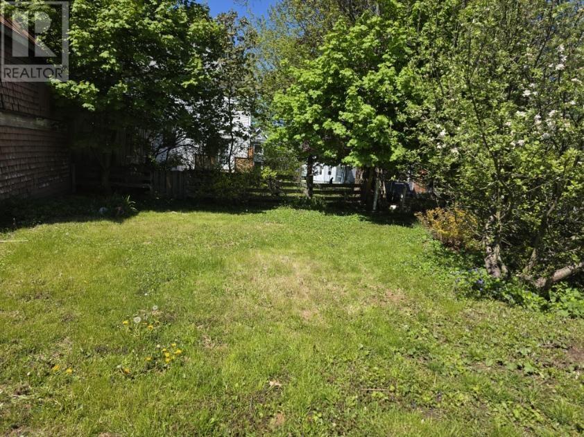 20 Victoria Avenue, Stellarton, Nova Scotia  B0K 0A9 - Photo 11 - 202513574