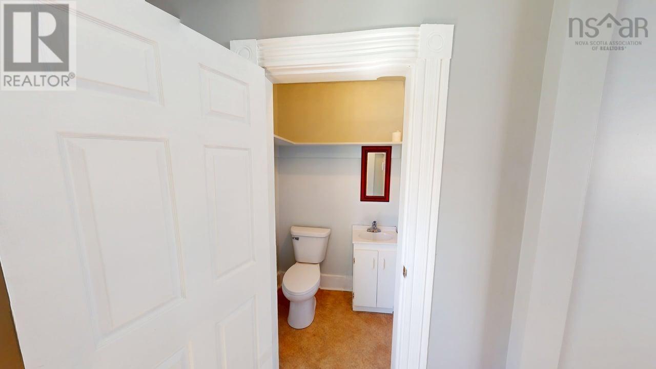 20 Victoria Avenue, Stellarton, Nova Scotia  B0K 0A9 - Photo 4 - 202513574