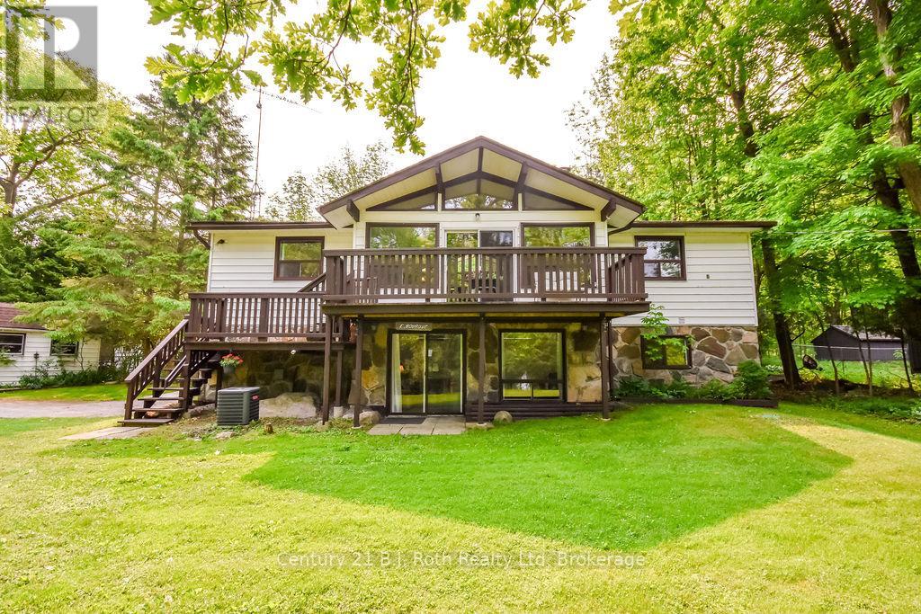 Property at 1755 TWIN OAKS CRESCENT image 1