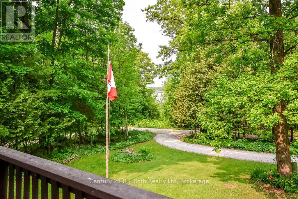 Property at 1755 TWIN OAKS CRESCENT image 3