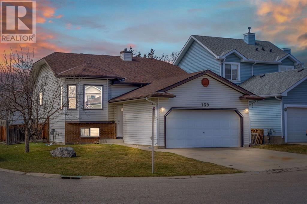 Property at 139 Coverdale Court NE image 1
