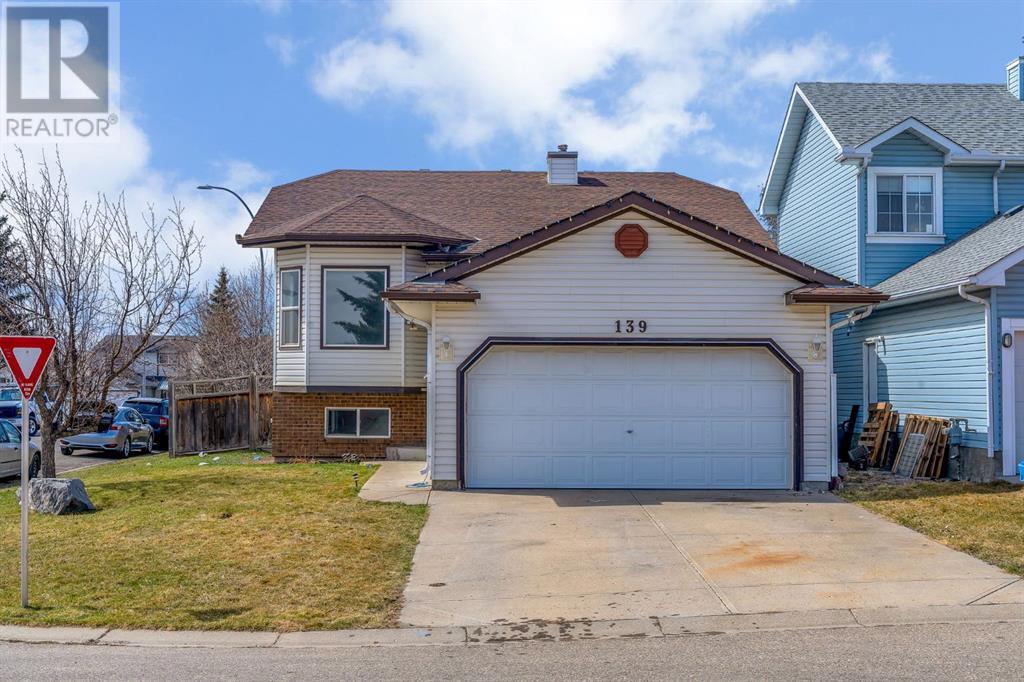 Property at 139 Coverdale Court NE image 2