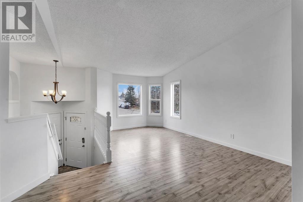 Property at 139 Coverdale Court NE image 5