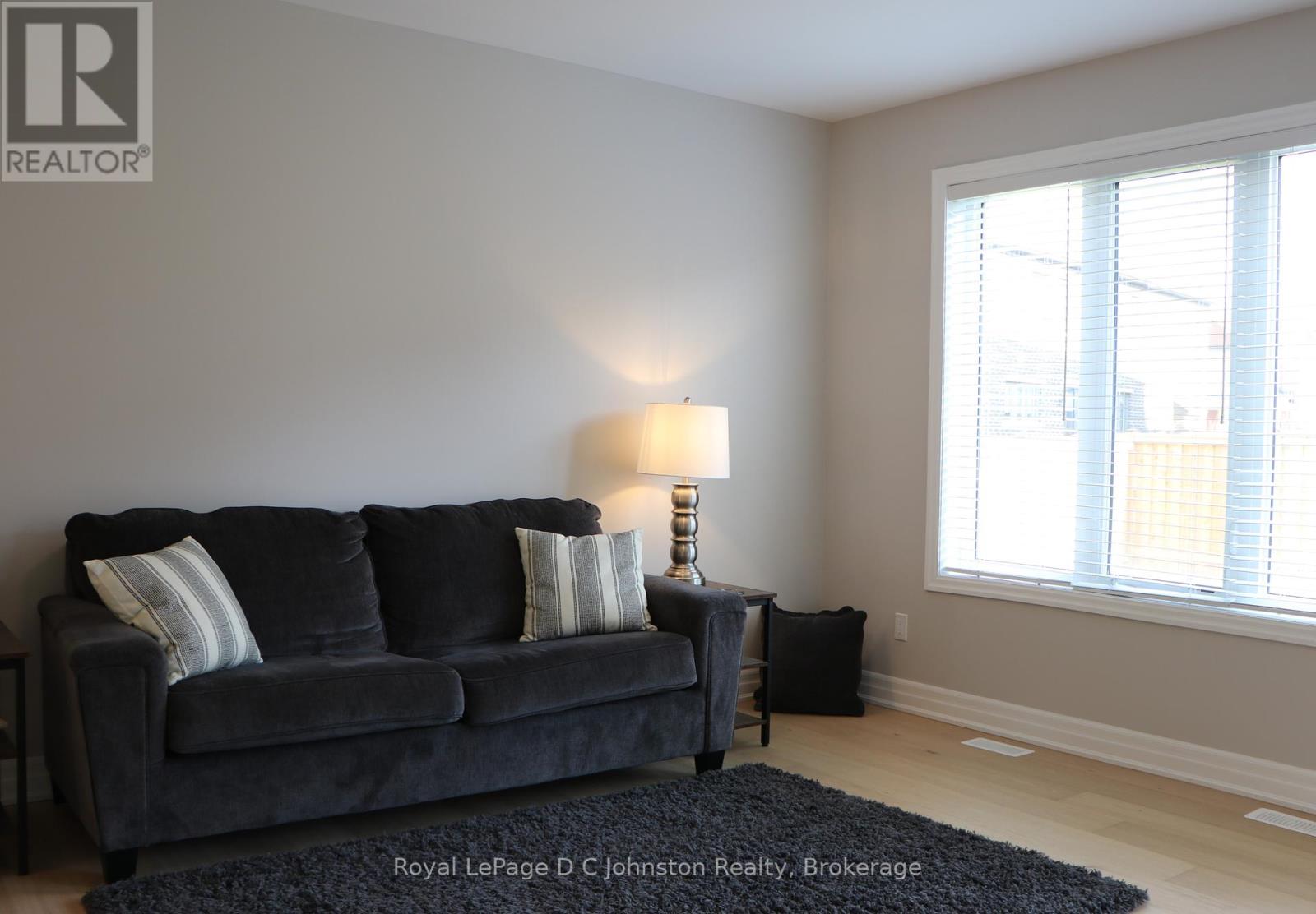 58 William Nador Street, Kitchener, Ontario  N2R 0S3 - Photo 10 - X12199131