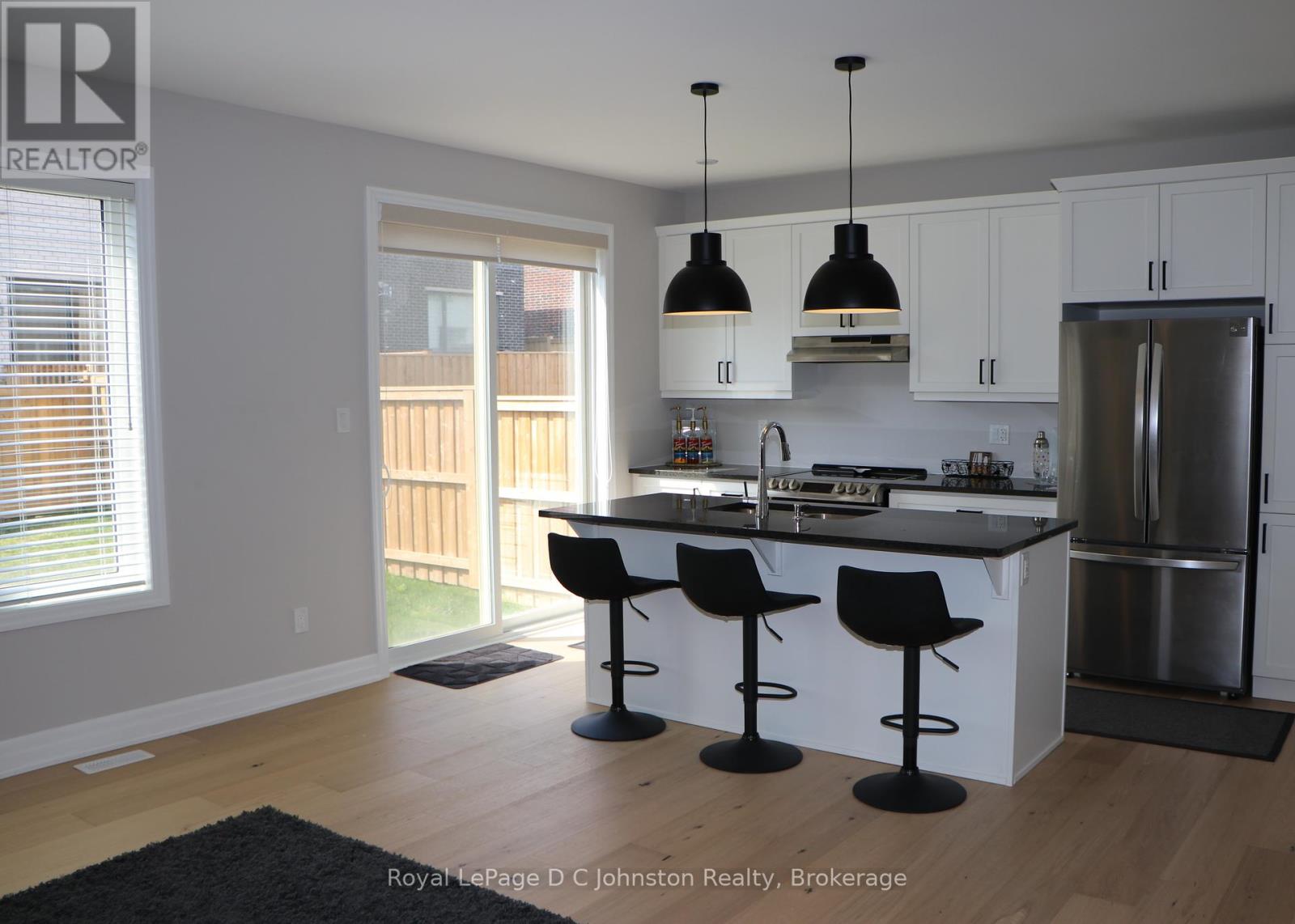 58 William Nador Street, Kitchener, Ontario  N2R 0S3 - Photo 3 - X12199131
