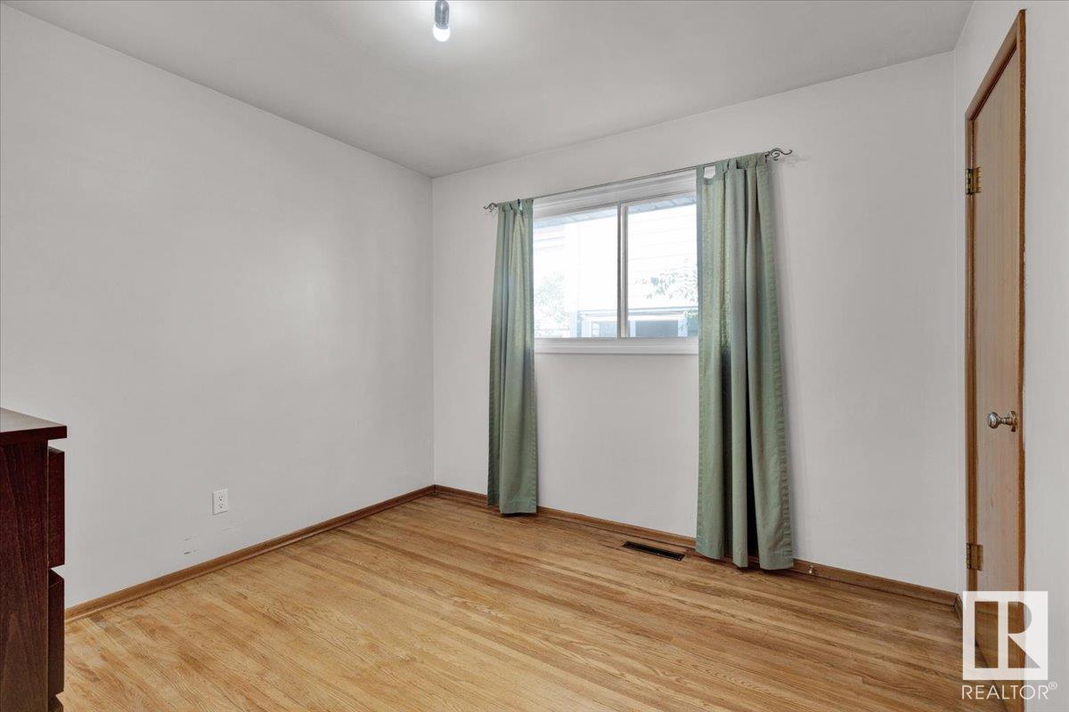 10450 70 Av Nw, Edmonton, Alberta  T6H 2E8 - Photo 14 - E4440476