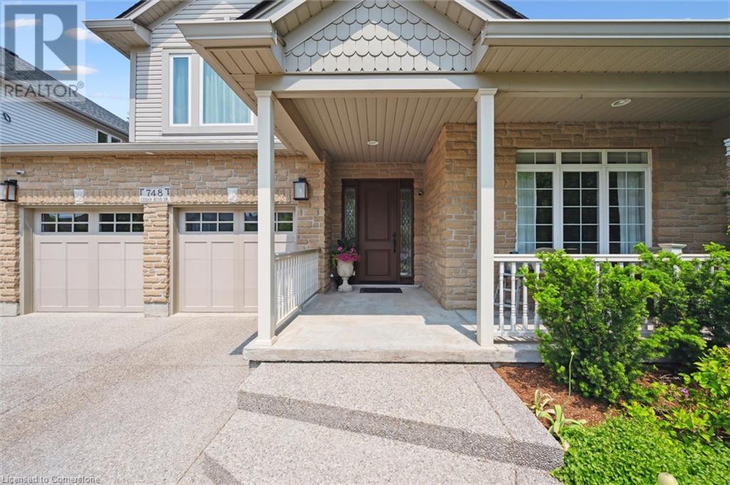 748 Cedar Bend Drive, Waterloo, Ontario  N2V 2R6 - Photo 4 - 40737722