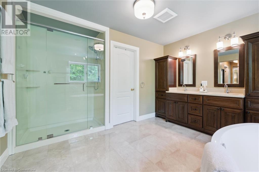 748 Cedar Bend Drive, Waterloo, Ontario  N2V 2R6 - Photo 36 - 40737722