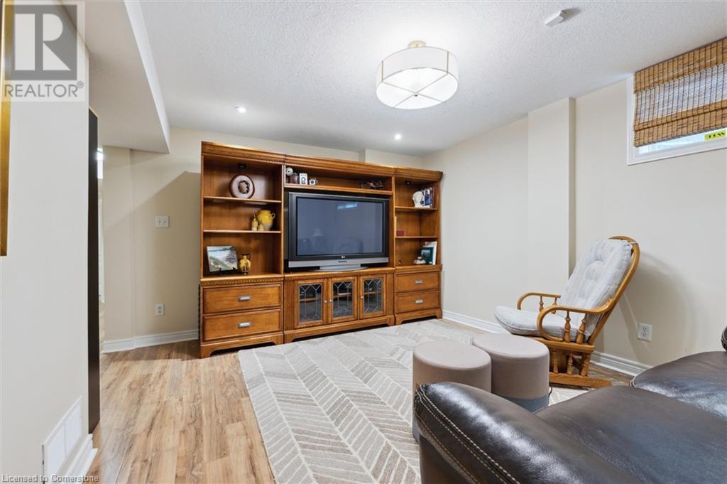 748 Cedar Bend Drive, Waterloo, Ontario  N2V 2R6 - Photo 40 - 40737722