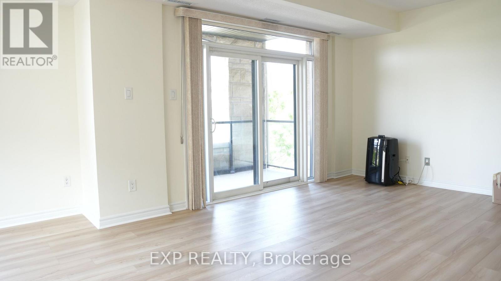 205 - 200 Glenroy Gilbert Drive, Ottawa, Ontario  K2J 5G3 - Photo 5 - X12199152