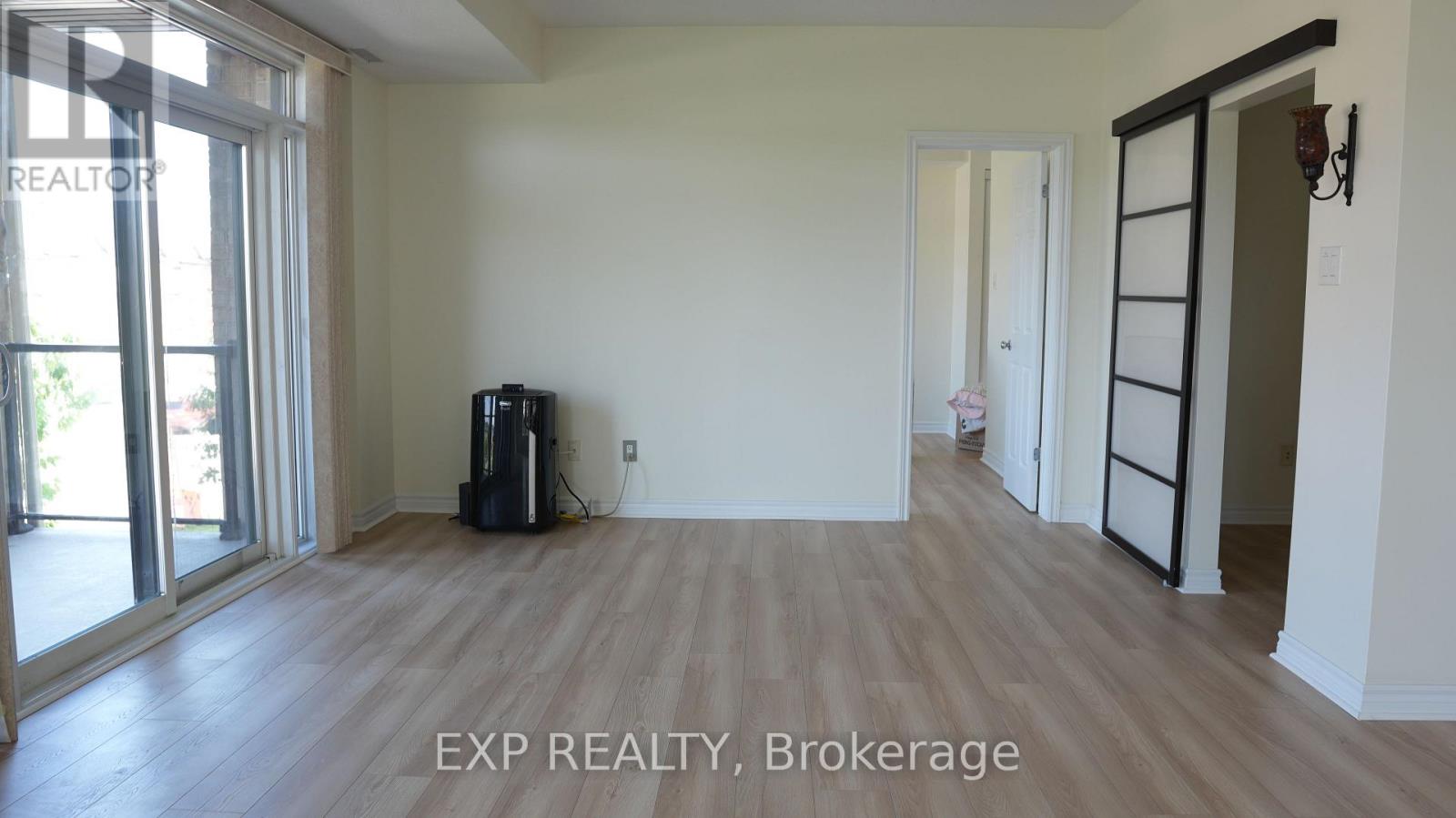 205 - 200 Glenroy Gilbert Drive, Ottawa, Ontario  K2J 5G3 - Photo 8 - X12199152