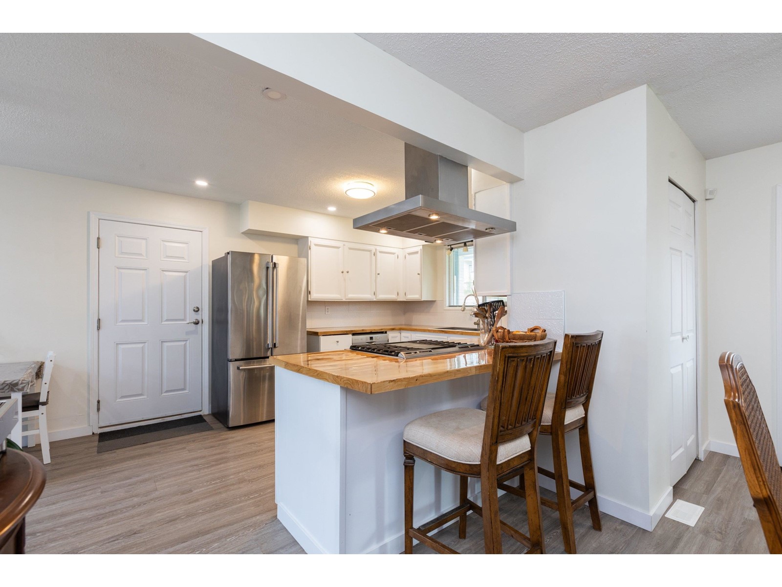 34922 Douglas Avenue, Mission, British Columbia  V2V 6S3 - Photo 6 - R3011695