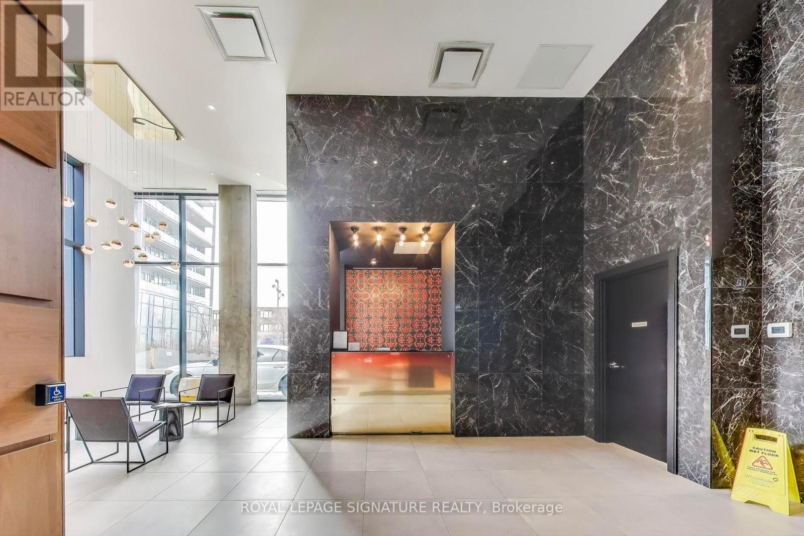 605 - 30 Baseball Place, Toronto, Ontario  M4M 0E8 - Photo 25 - E12069354
