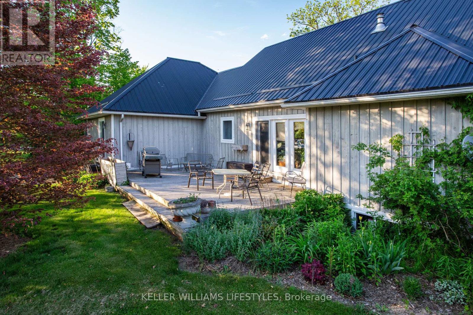 4531 Hamilton Road, Thames Centre, Ontario  N0L 1G6 - Photo 3 - X10530213