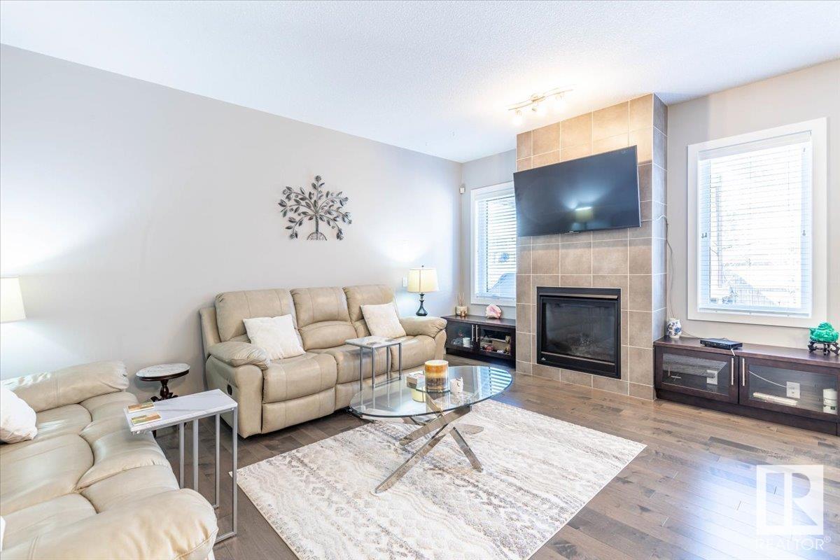 7853 Erasmus Wd Nw, Edmonton, Alberta  T6M 0S3 - Photo 3 - E4440537