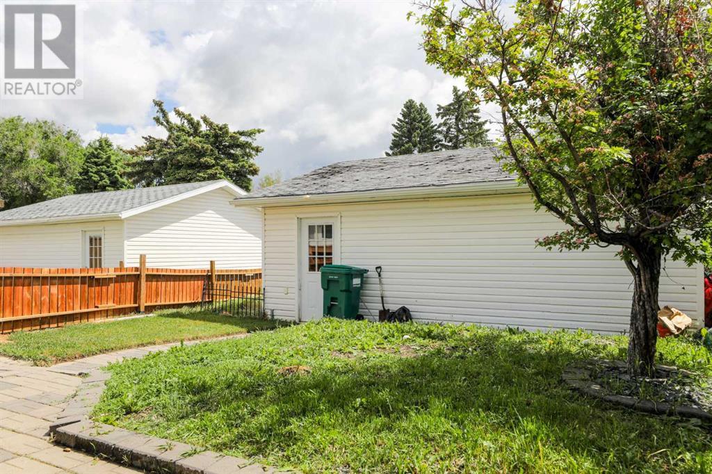 1809 Lakepoint Road S, Lethbridge, Alberta  T1K 3H5 - Photo 17 - A2226962